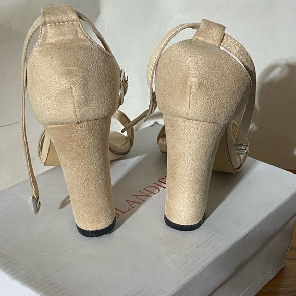 Loslandifen heels. Brand new size 6 - Picture 3 of 5